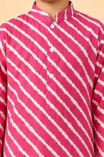 Boy's pink cotton striped knee length kurta