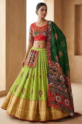 Green Mirror Navratri Lehnega Choli With Dupatta