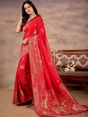 Ethnic Motifs Zari Silk Blend Heavy Work Banarasi Saree 5