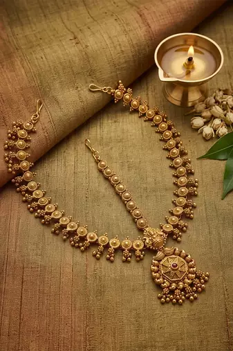 Women gold plated stone studded head jewellery