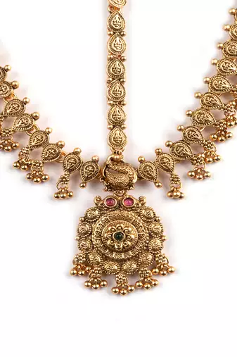Women gold plated stone studded head jewellery
