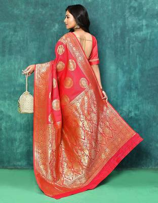 Red Woven Design Zari Banarasi Saree With Unstitched Blous 3