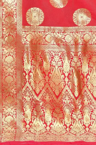 Red Woven Design Zari Banarasi Saree With Unstitched Blous