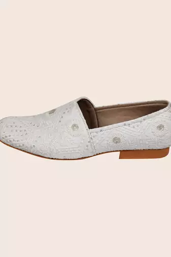 mens fabric material white all over embroidery ethnic shoes for bridal party occasion
