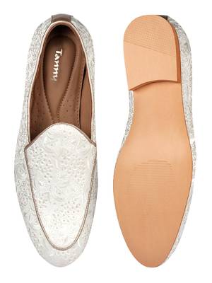 men's fabric material all over embroidered white juttis & mojries for wedding party occasion 3