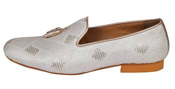 men's white colour fabric material slip-on ethnic shoes for men for weeding party occasion 2