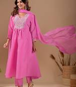 Pink embroidery mul chanderi kurta with pant and duptta set