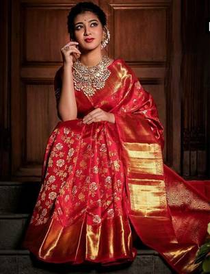 Women Floral Woven Design Zari Art Silk Banarasi Saree 1