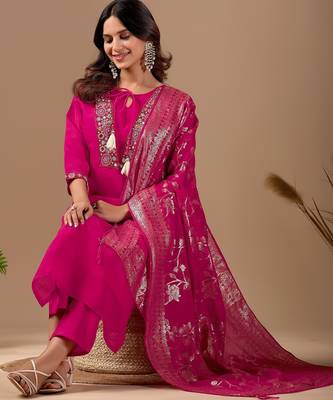 Rani pink embroidery with hand work mul chanderi kurta with pant and duptta set 1