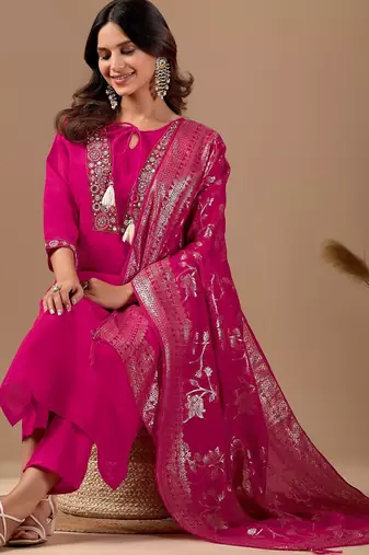 Rani pink embroidery with hand work mul chanderi kurta with pant and duptta set