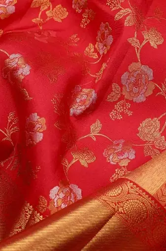 Women Floral Woven Design Zari Art Silk Banarasi Saree