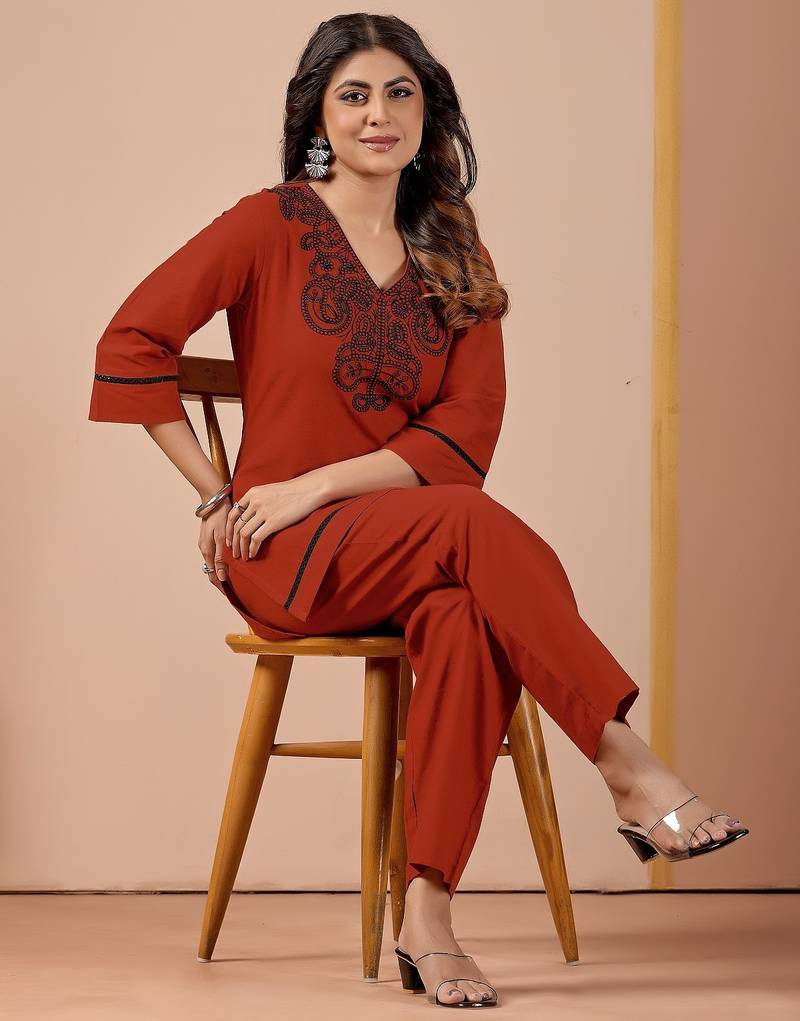 Brown embroidery cotton kurta with pant
