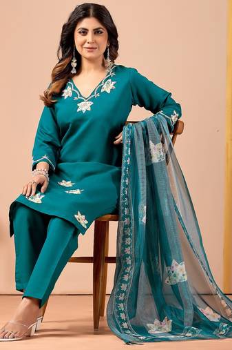 Teal blue embroidery rayon kurta with pant and duptta