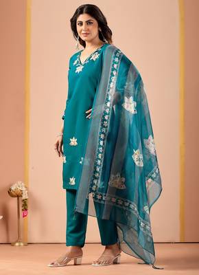 Teal blue embroidery rayon kurta with pant and duptta 3