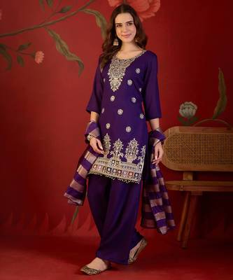 Deep purple embroidered kurta with sharara & jacquard dupatta 2