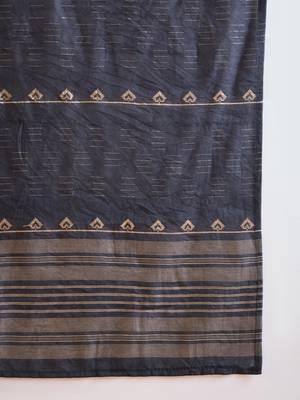 Black hand-worked kurta with pant & jacquard dupatta set 7