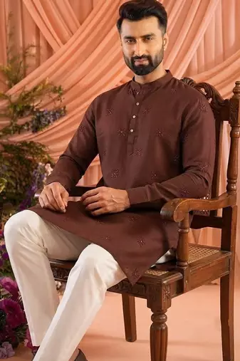 Maroon men’s linen cotton embroidered kurta pajama set