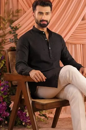 Black men’s linen cotton embroidered kurta pajama set