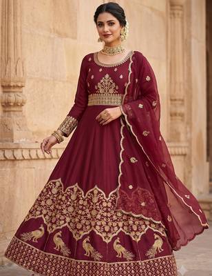 Red embroidered anarkali gown with dupatta 1