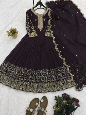 Red heavy dori & zari embroidered anarkali gown with dupatta 4
