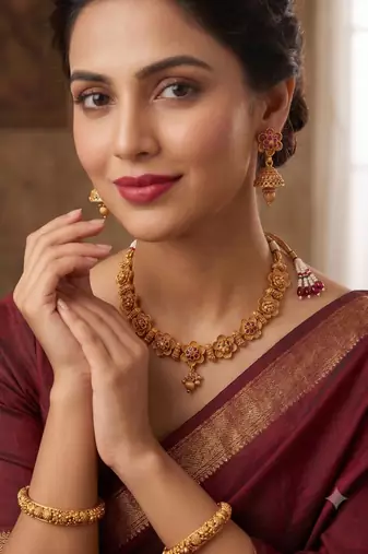 Ruby gold-plated festive necklace set