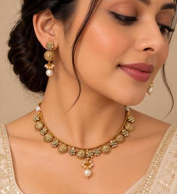 Emerald gold-plated traditional necklace set 1