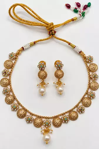 Emerald gold-plated traditional necklace set