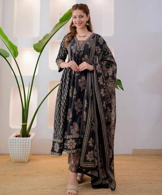 Black viscose printed kurta set 3