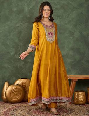 Mustard silk blend embroidered anarkali set 4