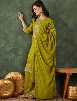 Green silk blend embroidered palazzo set 3