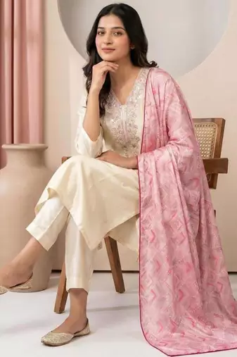White silk blend embroidered kurta set