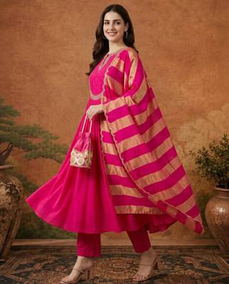 Rani-pink chanderi embroidered kurta set 4