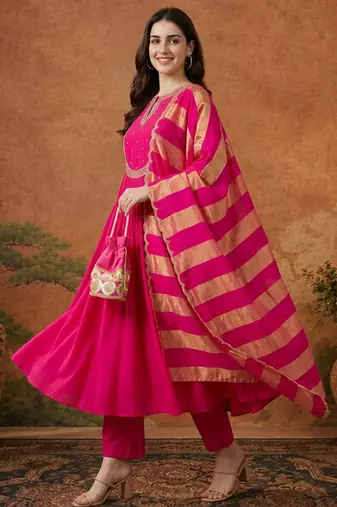 Rani-pink chanderi embroidered kurta set