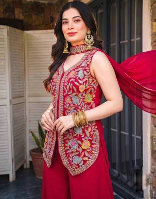 Red georgette embroidered sharara set 3