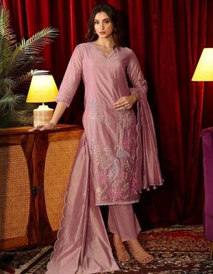 Premium Pink Embroidered Pakistani Suit with Designer Dupatta 1