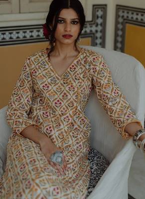 Women white & beige pure cotton ethnic motifs printed angrakha kurta 2