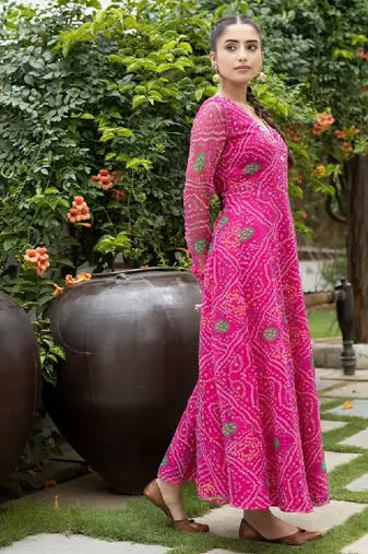 Women pink ethnic motifs printed long sleeve georgette anarkali kurta