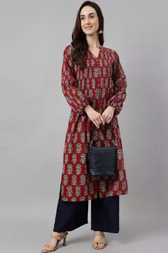 Women maroon pure cotton floral printed flared kurta