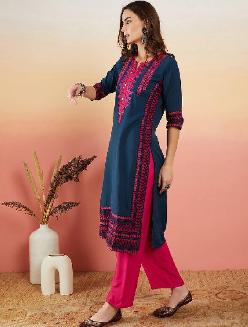 Navy blue ethnic motifs embroidered thread work straight kurta