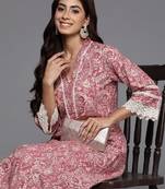 Peach jaipuri printed v neck a line pure cotton kurta