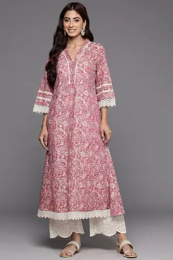 Peach jaipuri printed v neck a line pure cotton kurta