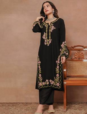 Black floral embroidered round neck long sleeves chikankari straight cotton kurta 2