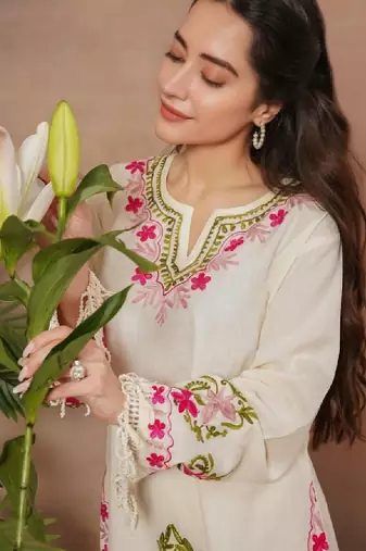 White falak kashmiri embroidered flared sleeves thread work cotton straight kurta