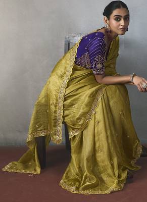 antique gold silk blend sequince designer border party wear saree 3