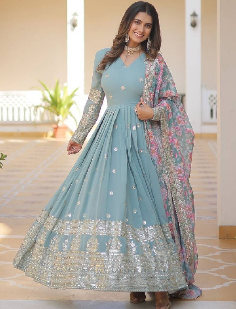 Floral embroidered sequinned georgette anarkali kurta with duppatta