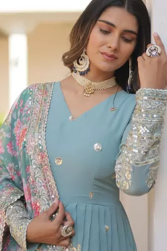 Floral embroidered sequinned georgette anarkali kurta with duppatta