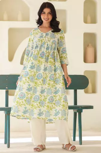 Women's off white pure cotton floral printed a-line maternity kurta