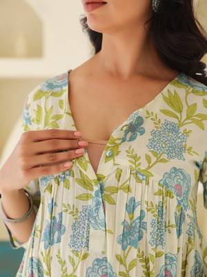 Women's off white pure cotton floral printed a-line maternity kurta 3