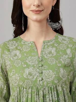 Women's green chiffon lurex floral printed a-line kurta 2