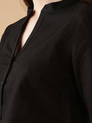 Women mandarin collar regular straight cotton kurta 2